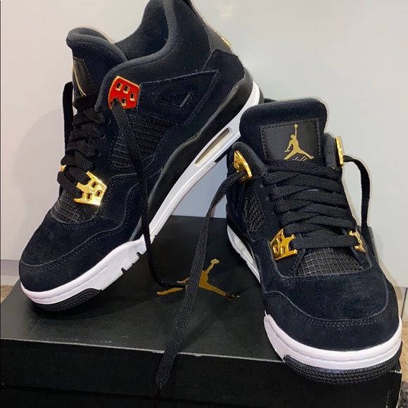 ‼️SOLD‼️Jordan retro 4’s royalty’s - Picture 6 of 8
